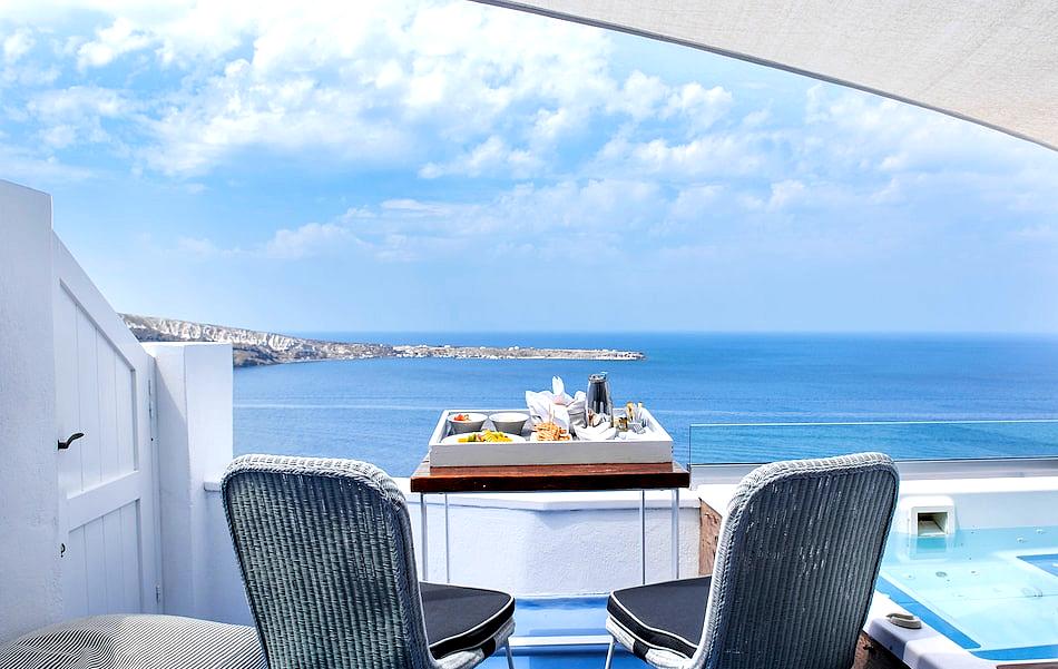 Hyperion Oia Suites